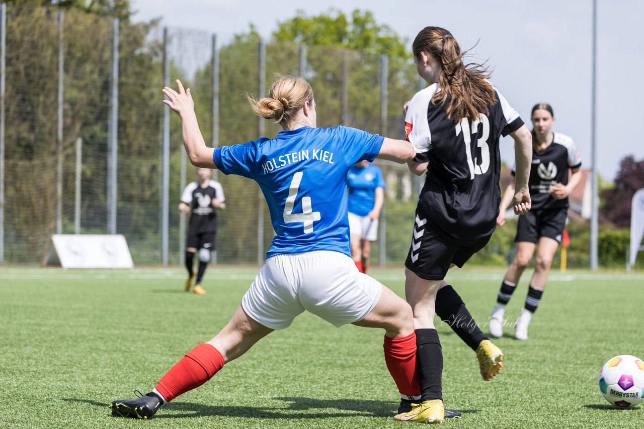 Bild 356 - wBJ SH-Pokalfinale  Holstein-Kiel - SV Viktoria : Ergebnis: 1:0